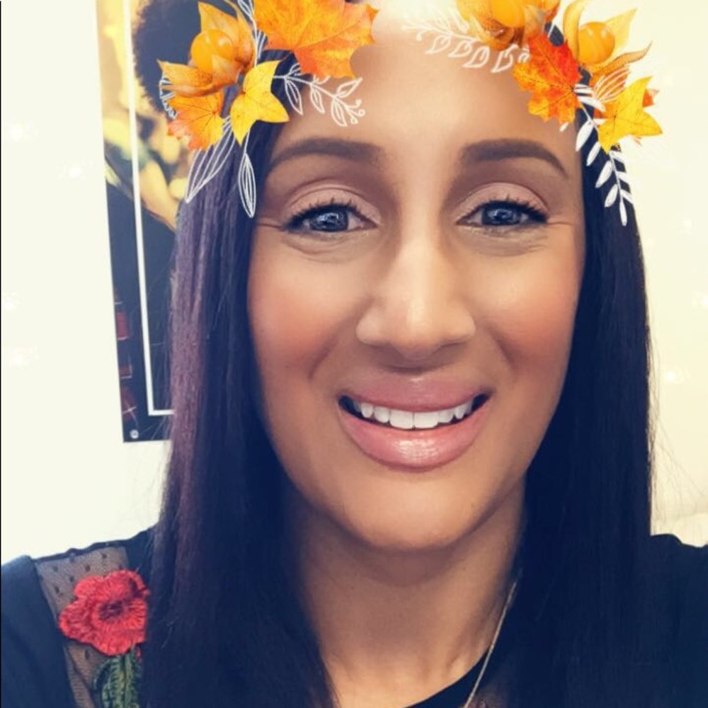 Meet your Posher, Ghanya